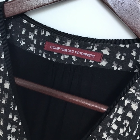 Comptoir des Cotonniers silk minidress in white, black and grey pattern, size S - Picture 5 of 10